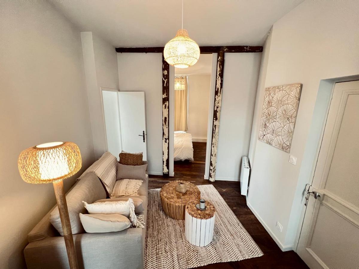 Les Suites De La Tour D'Embas Vitré Dış mekan fotoğraf